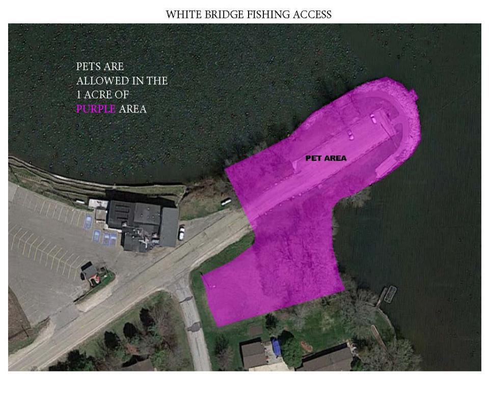 Outline of where pets are allowed on leash at Lake Zumbro Park