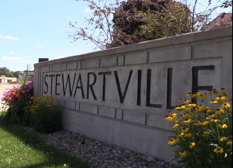Medical Incident/Near Drowning in Stewartville