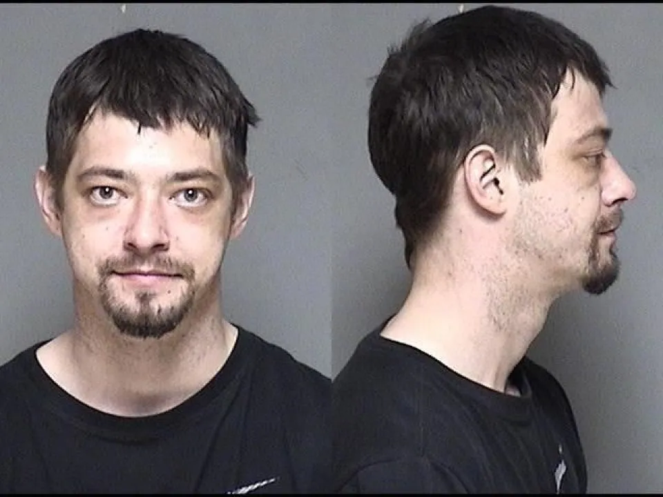 Head shot of Andrew Gustafson