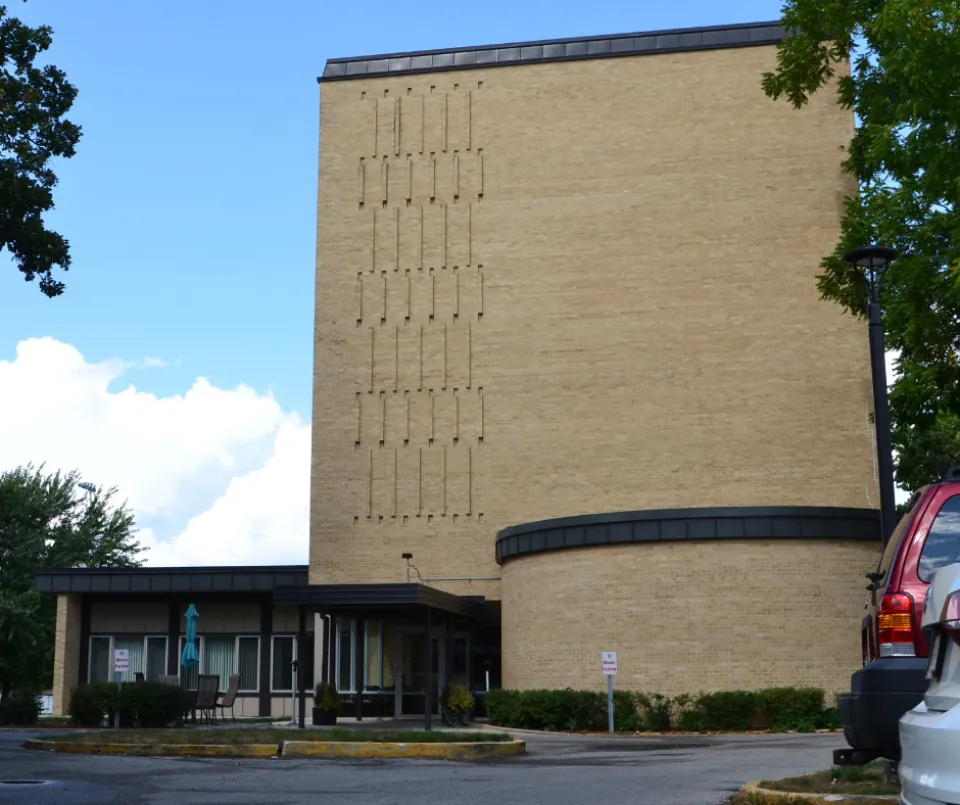 ROTH building