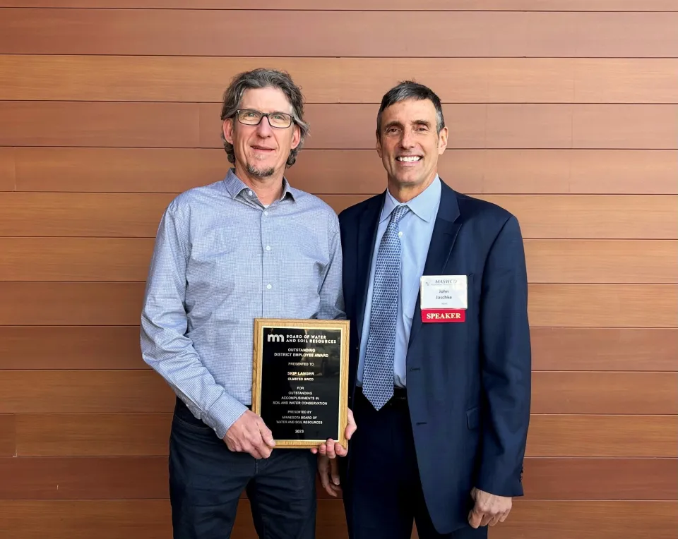 Skip Langer receives BWSR 2023 Outstanding Soil and Water Conservation District Employee Award