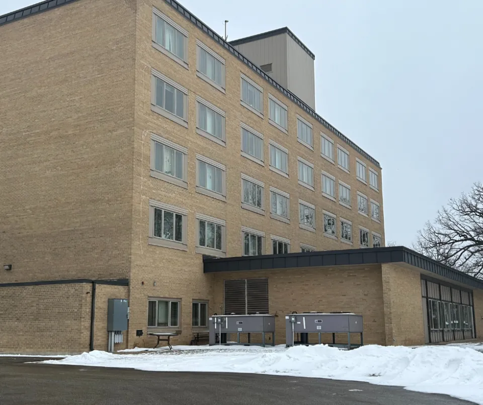 ROTH building