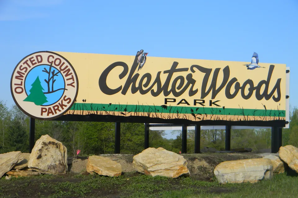 Entrance sign for Chester Woods Park