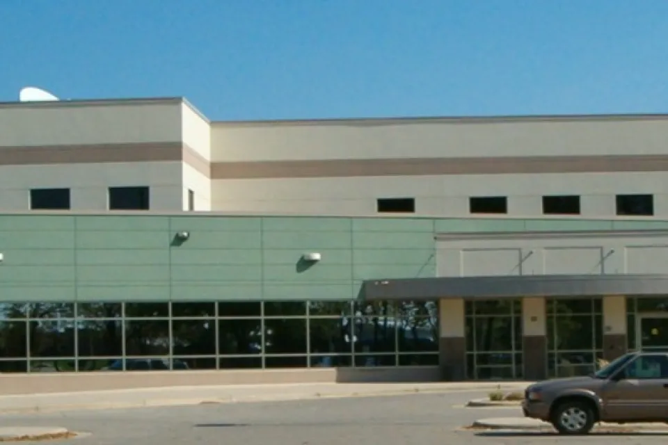 2100 Campus Drive SE Bldg