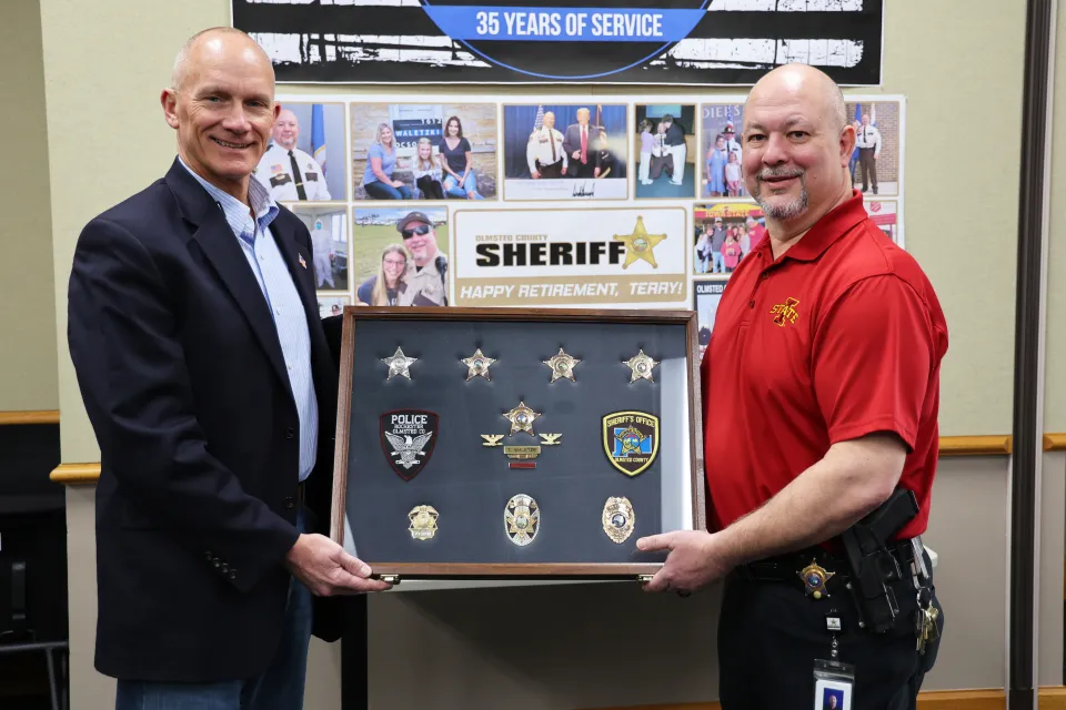 Sheriff Torgerson and Terry Waletzki 